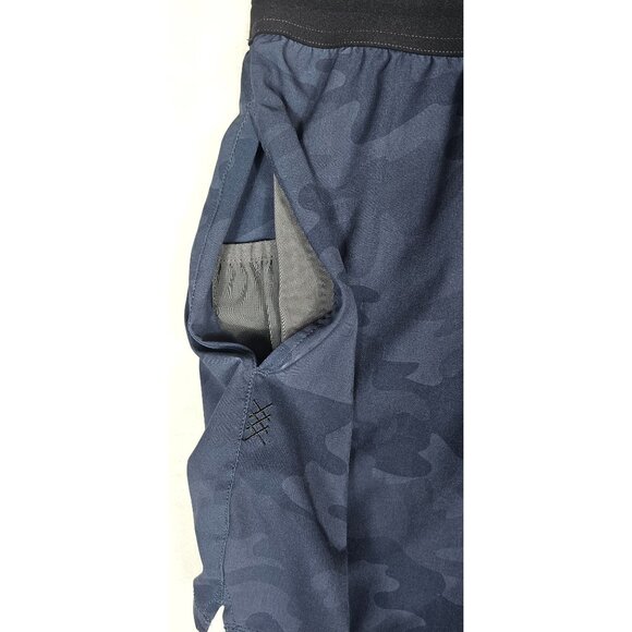 RHONE 7" Mako Tech Shorts Men's Small Camo Blue Unlined, DWR - Picture 8 of 13